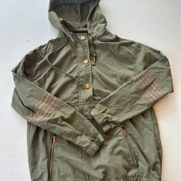 Women’s Jacket - Picture 1 of 5